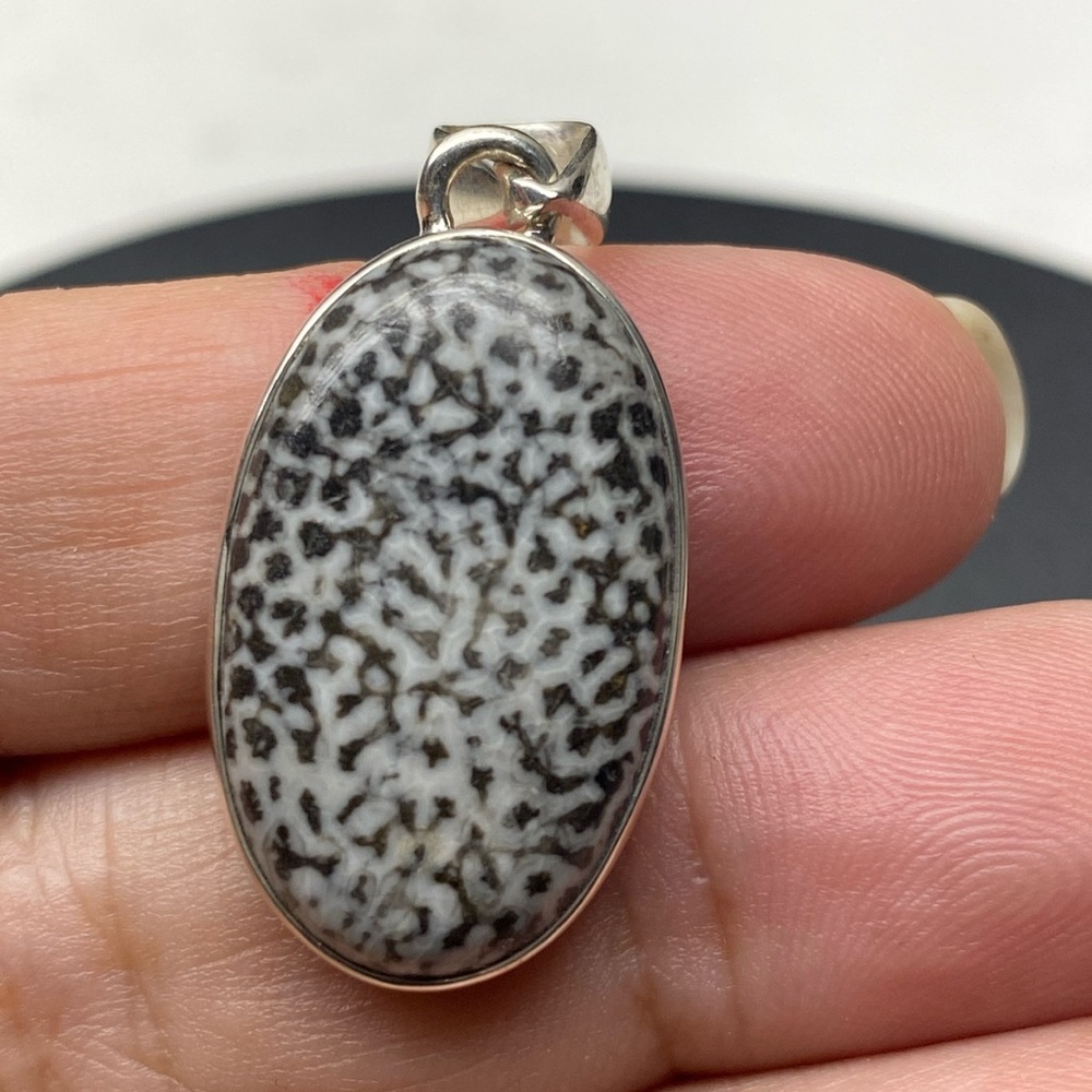 🆕 black coral PENDANT 🖤🤍🖤solid Sterling Silver 925🔥🔥🔥